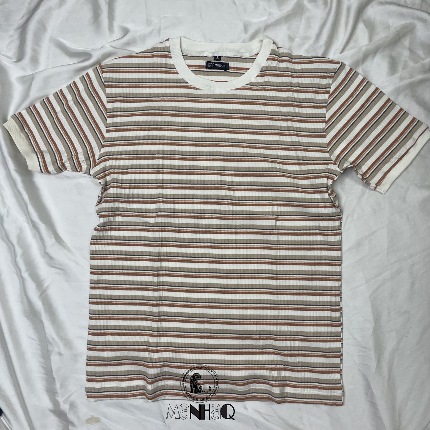 Half sleeve crew neck stripped T-shirt